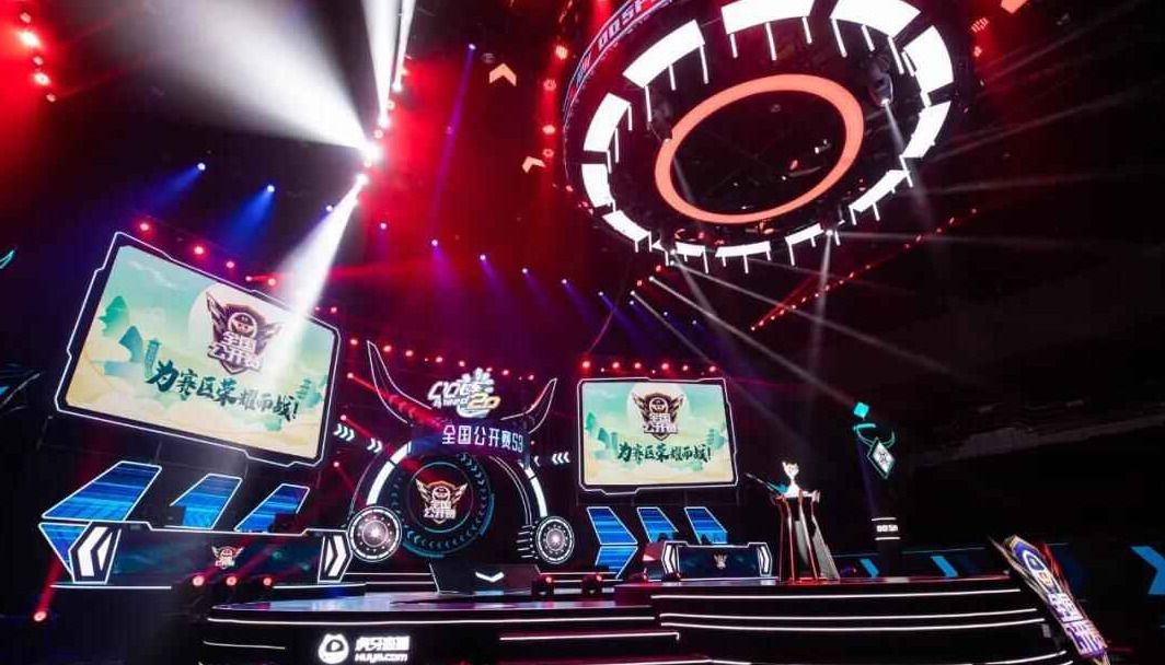 与坚持仿佛 与坚持仿佛